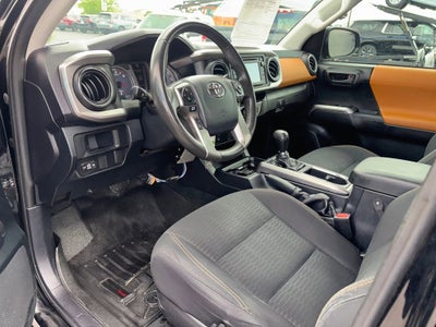 2017 Toyota Tacoma SR5