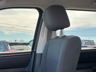 2022 Toyota Tundra 4WD SR5