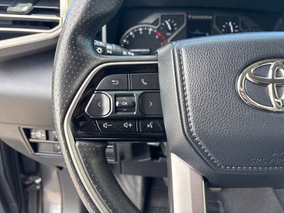 2022 Toyota Tundra 4WD SR5