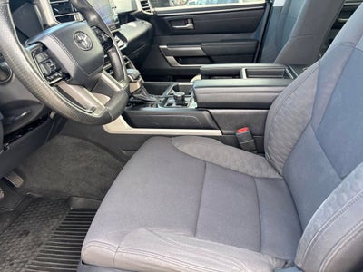 2022 Toyota Tundra 4WD SR5
