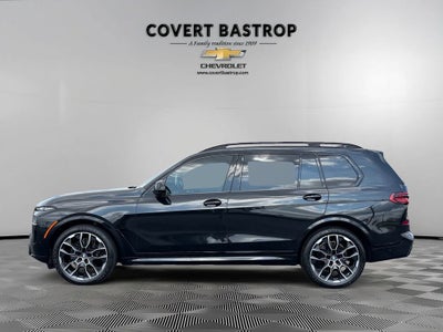 2025 BMW X7 xDrive40i