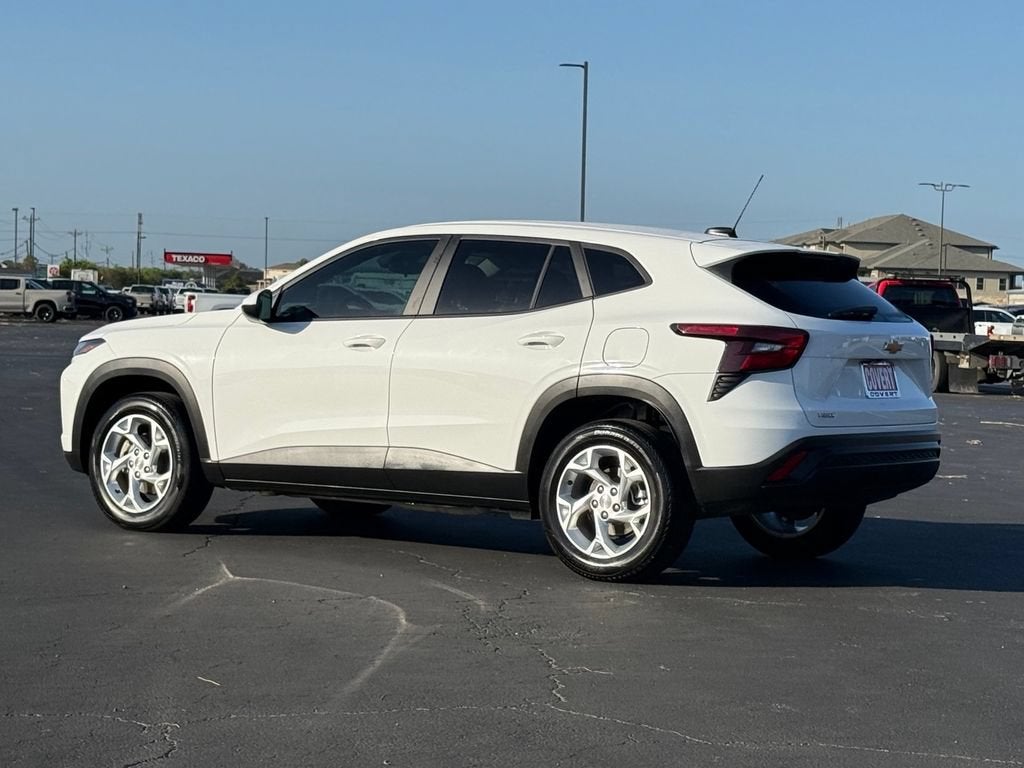 2026 Chevrolet Trax LS