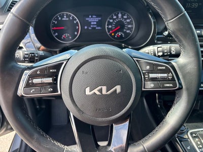 2023 Kia Seltos EX