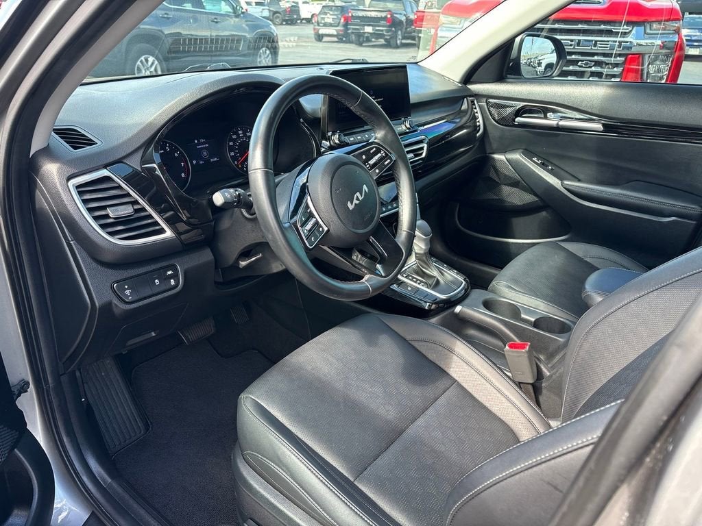 2023 Kia Seltos EX