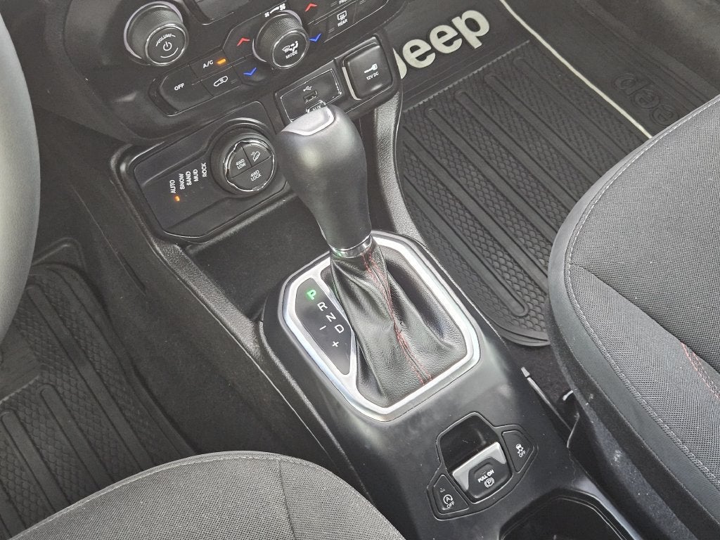 2023 Jeep Renegade Trailhawk 4x4