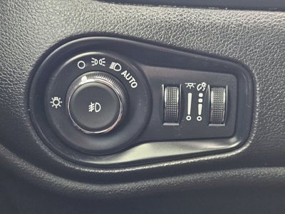 2023 Jeep Renegade Trailhawk 4x4