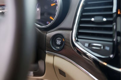 2020 Jeep Grand Cherokee Overland
