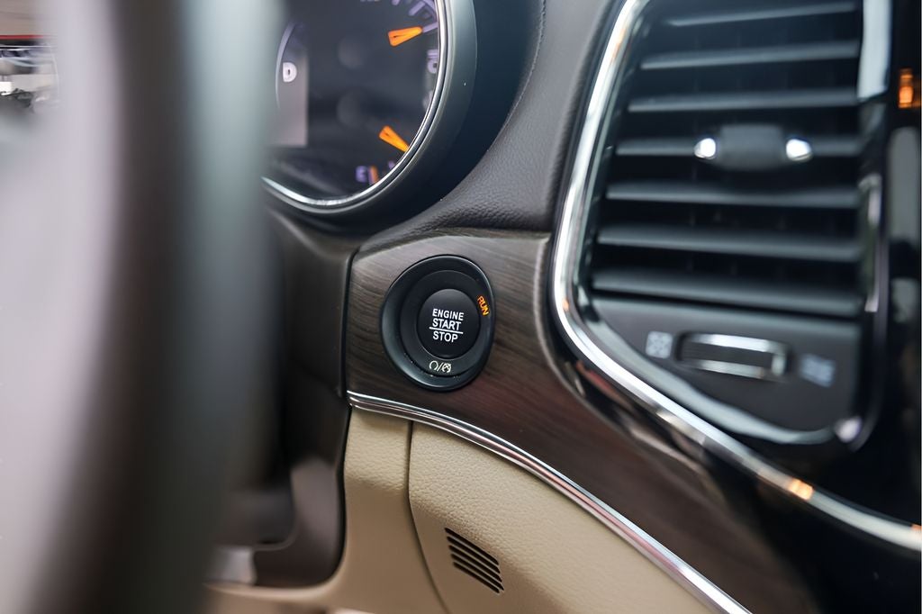 2020 Jeep Grand Cherokee Overland
