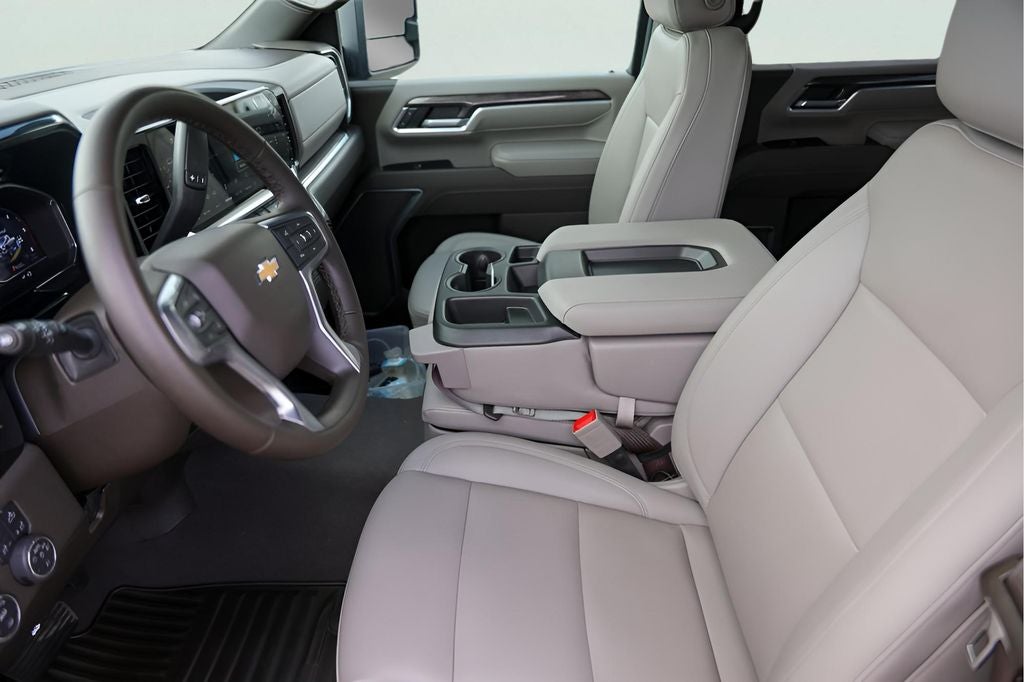 2025 Chevrolet Silverado 3500HD LTZ