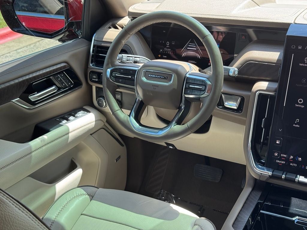 2025 GMC Yukon Denali