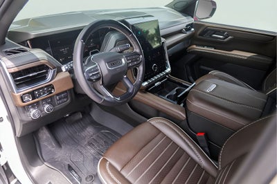 2025 GMC Yukon Denali Ultimate