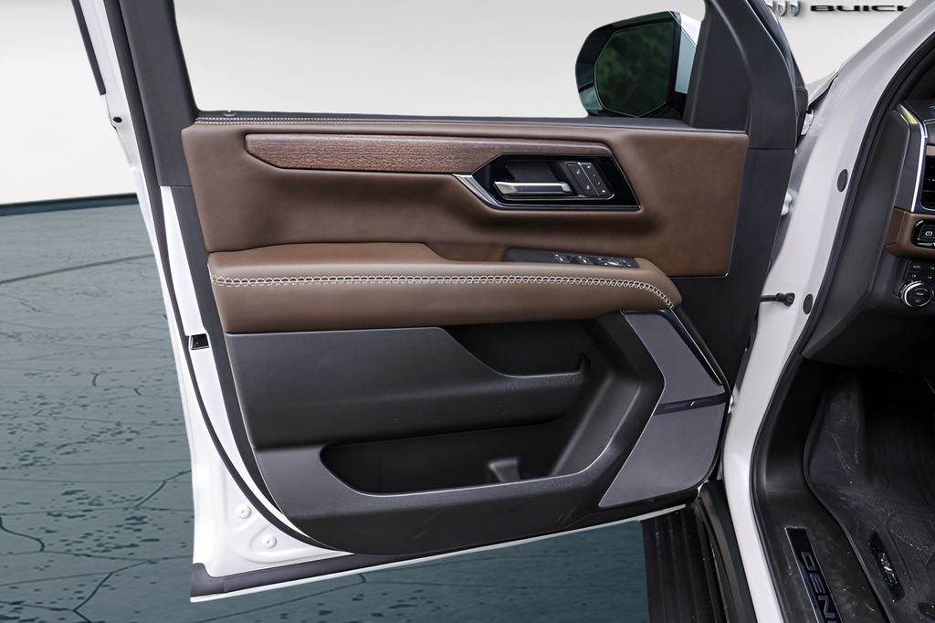 2025 GMC Yukon Denali Ultimate