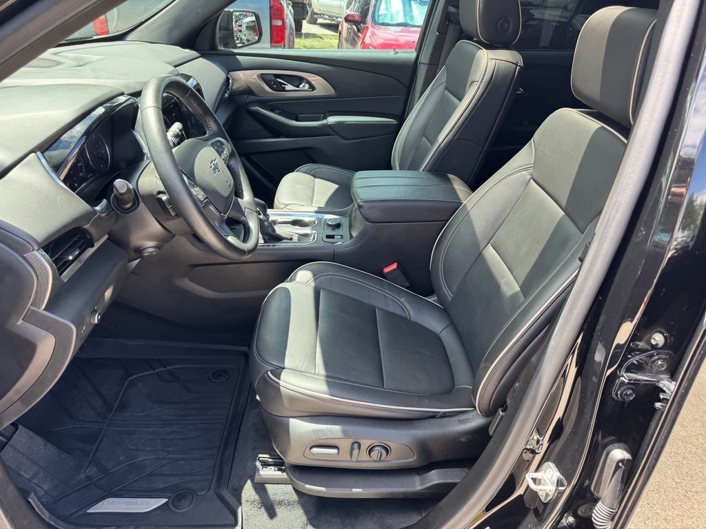 2022 Chevrolet Traverse Premier