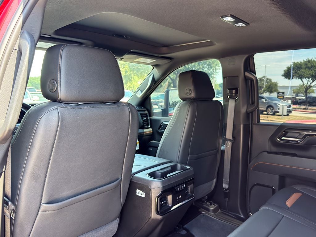 2025 GMC Sierra 2500HD AT4