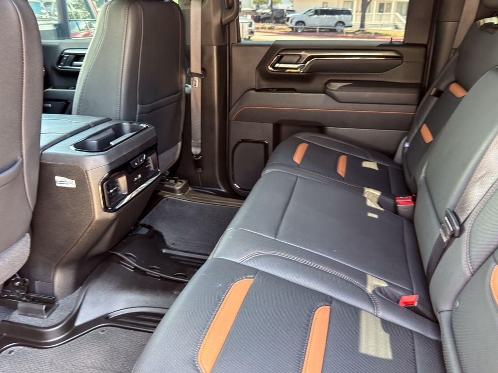 2025 GMC Sierra 2500HD AT4