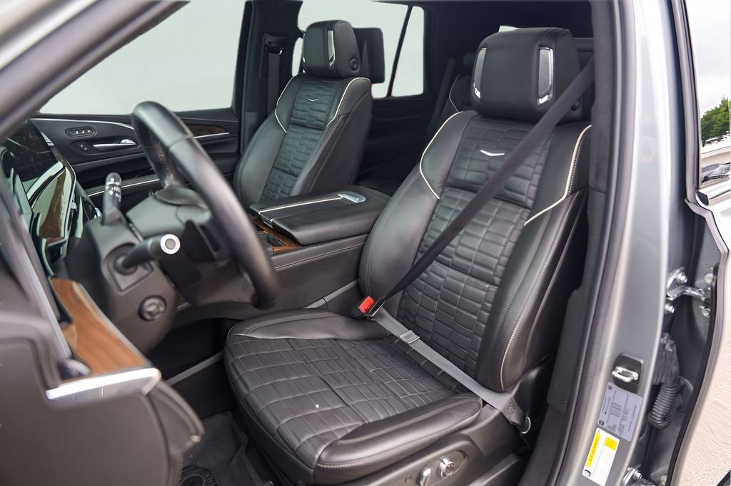 2023 Cadillac Escalade Sport Platinum