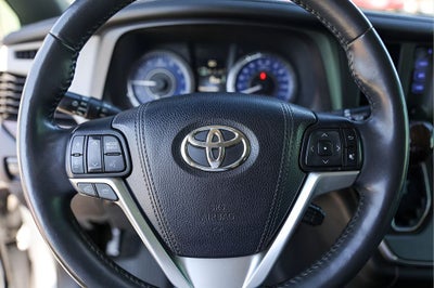 2017 Toyota Sienna Limited Premium 7 Passenger