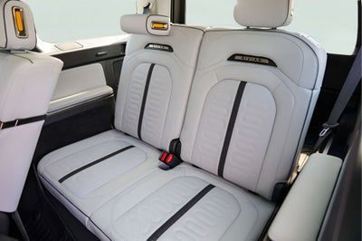 2024 Rivian R1S Adventure