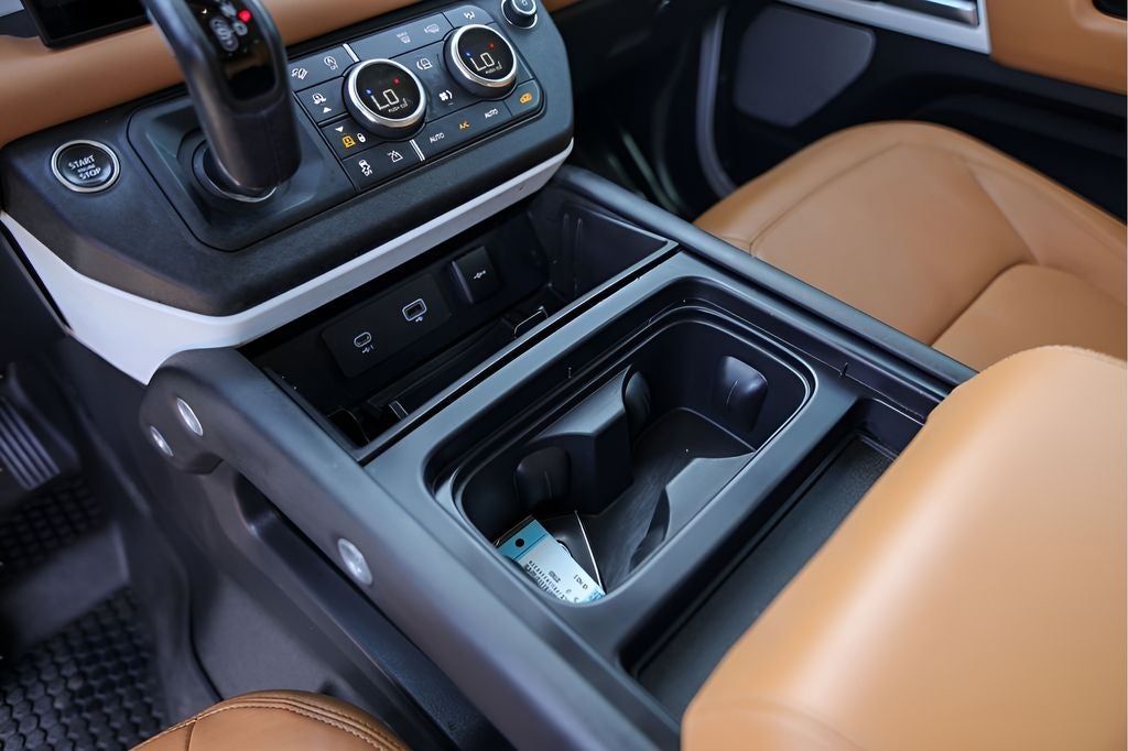 2024 Land Rover Defender 130 S