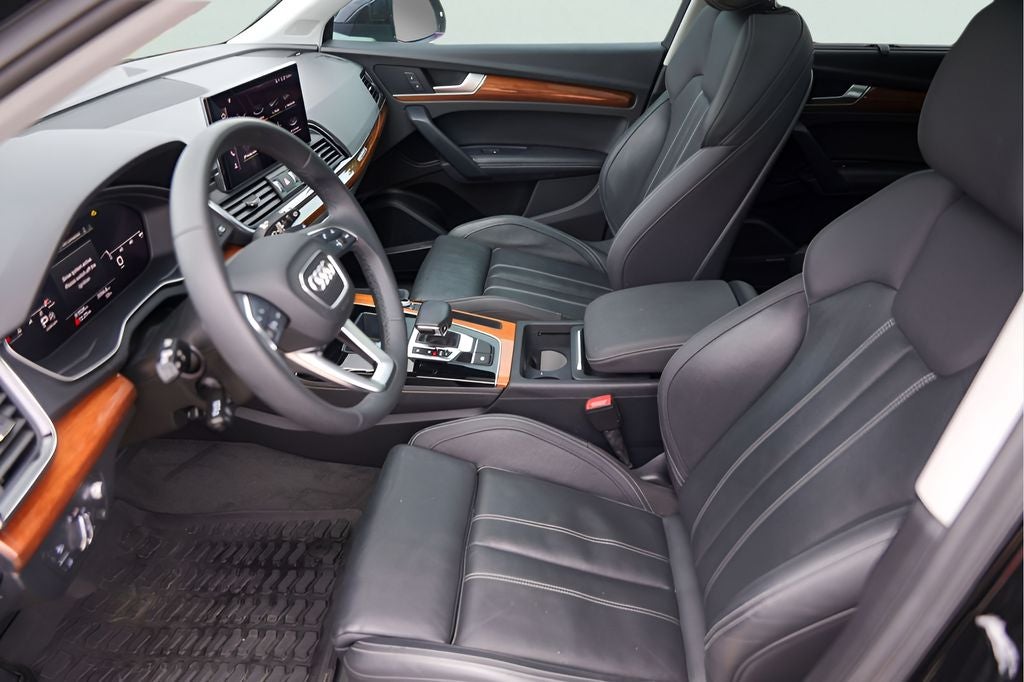 2022 Audi Q5 45 S line Prestige quattro