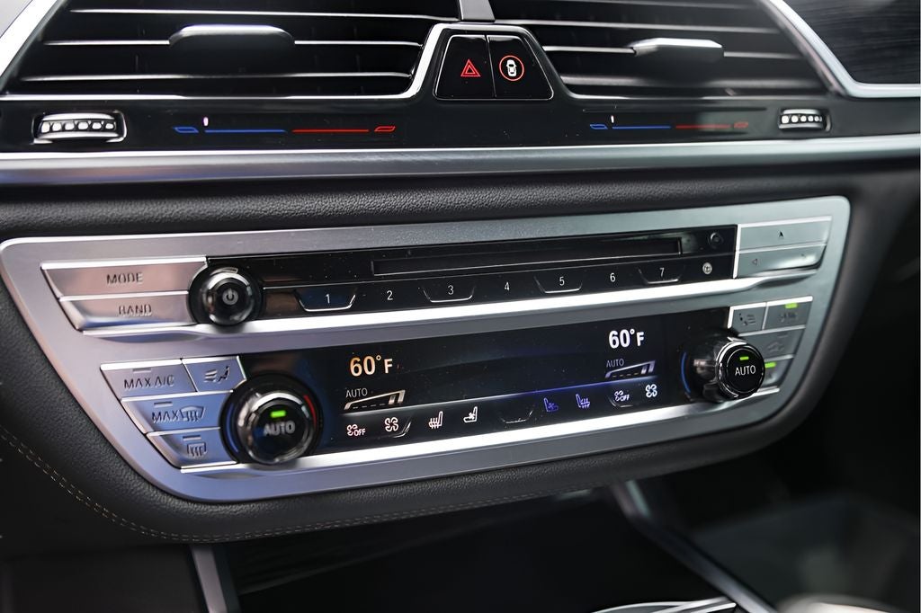 2019 BMW 7 Series 740i