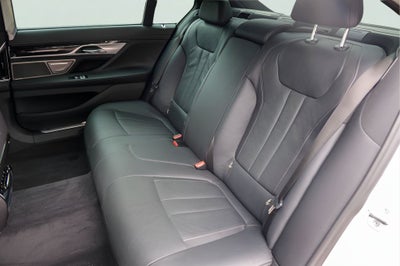 2019 BMW 7 Series 740i