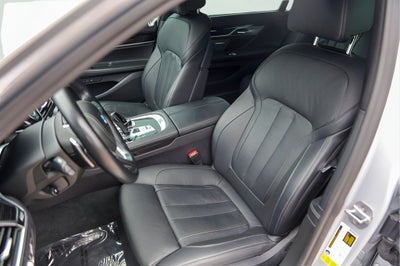 2019 BMW 7 Series 740i