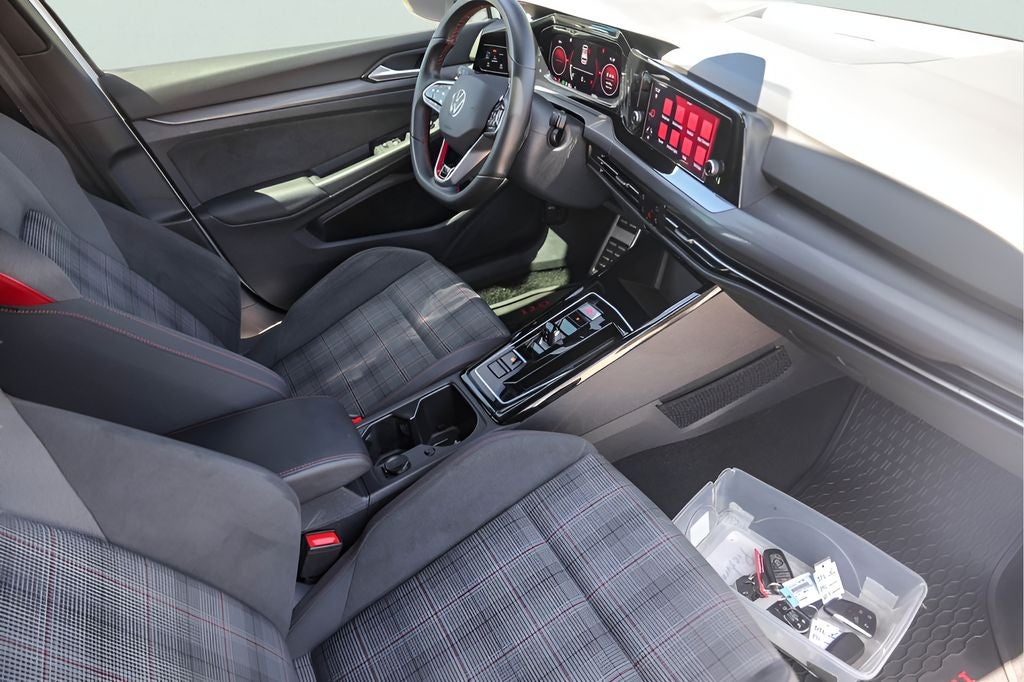 2023 Volkswagen Golf GTI 2.0T 40th Anniversary Edition