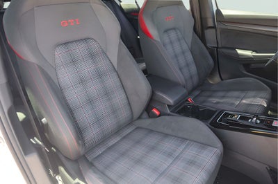 2023 Volkswagen Golf GTI 2.0T 40th Anniversary Edition