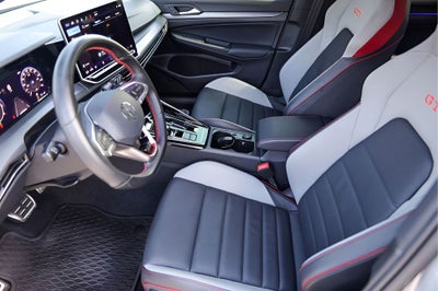 2026 Volkswagen Golf GTI Autobahn
