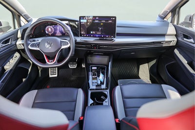 2026 Volkswagen Golf GTI Autobahn
