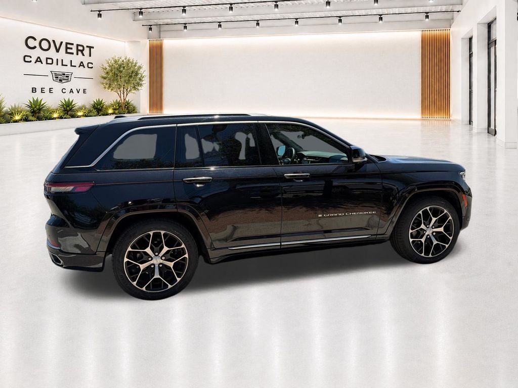 2023 Jeep Grand Cherokee Summit Reserve