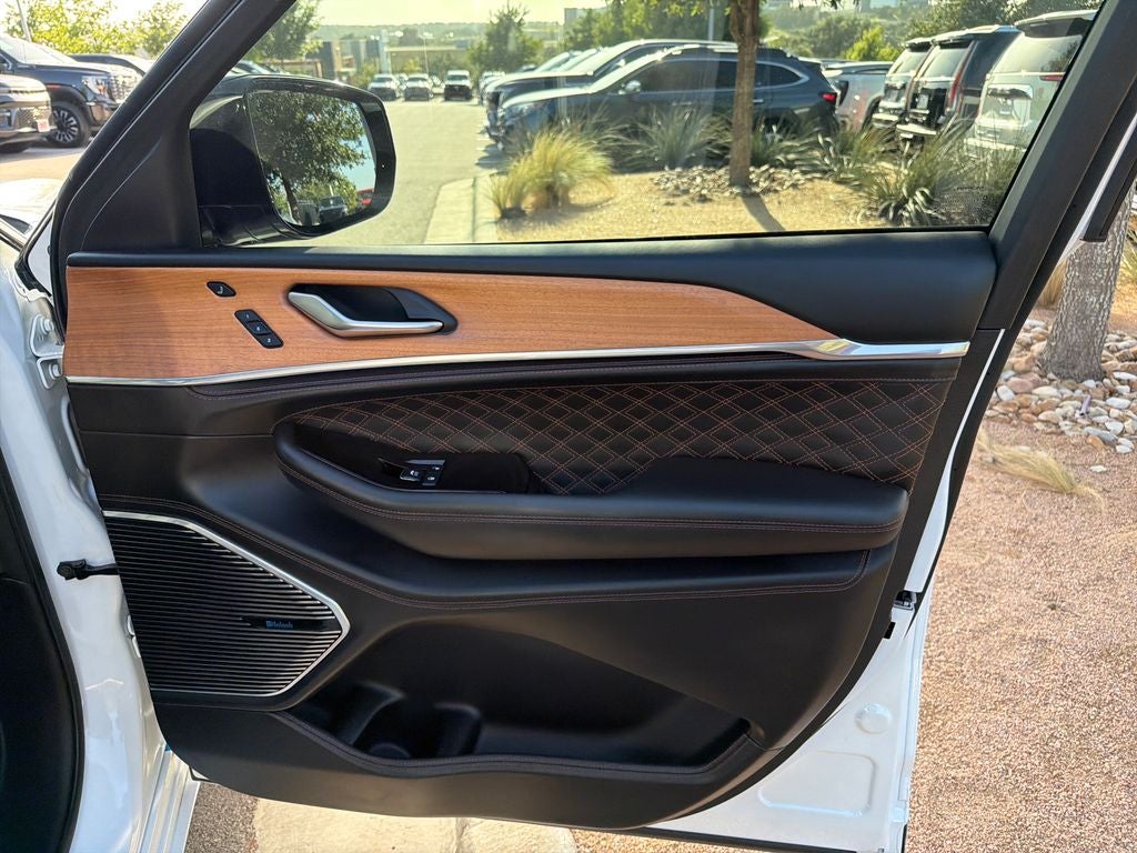 2023 Jeep Grand Cherokee Summit Reserve 4xe