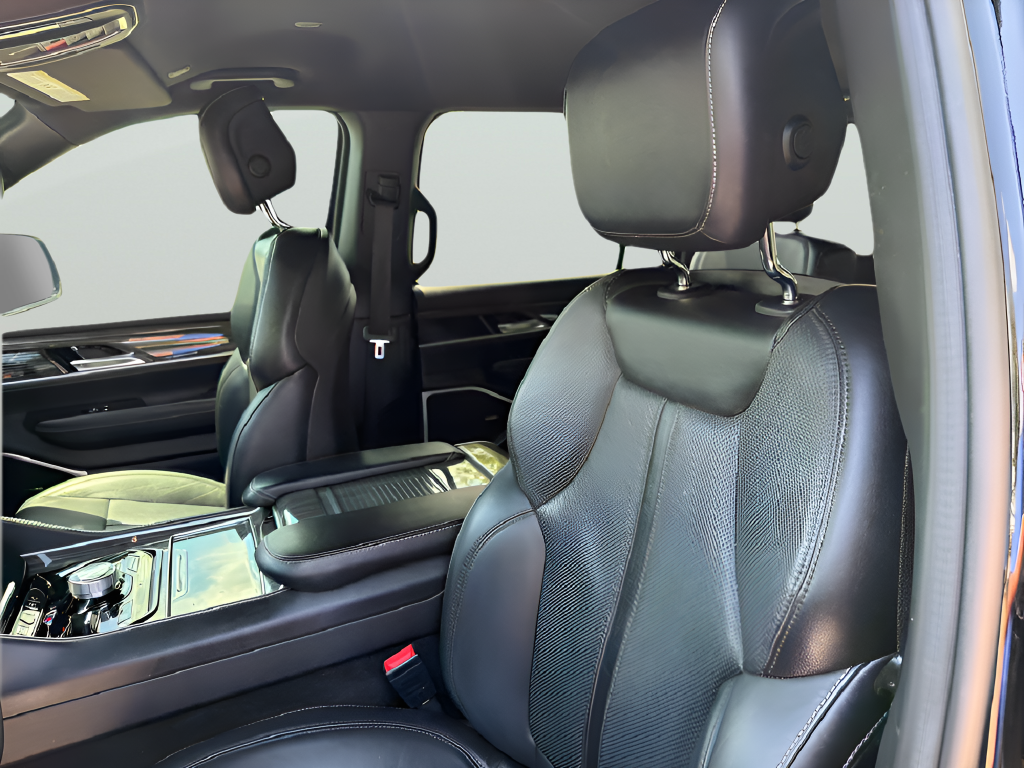 2022 Jeep Wagoneer Series III