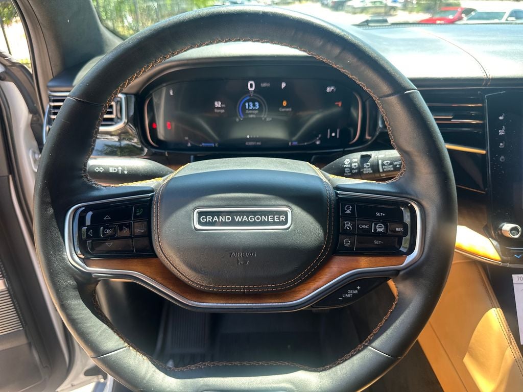 2022 Jeep Grand Wagoneer Series III