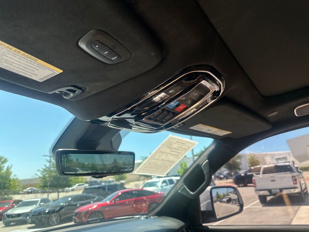 2022 Jeep Grand Wagoneer Series III
