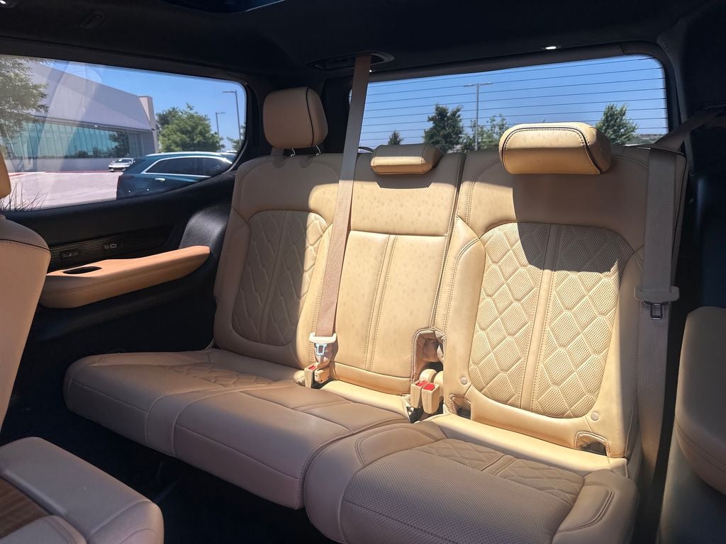 2022 Jeep Grand Wagoneer Series III