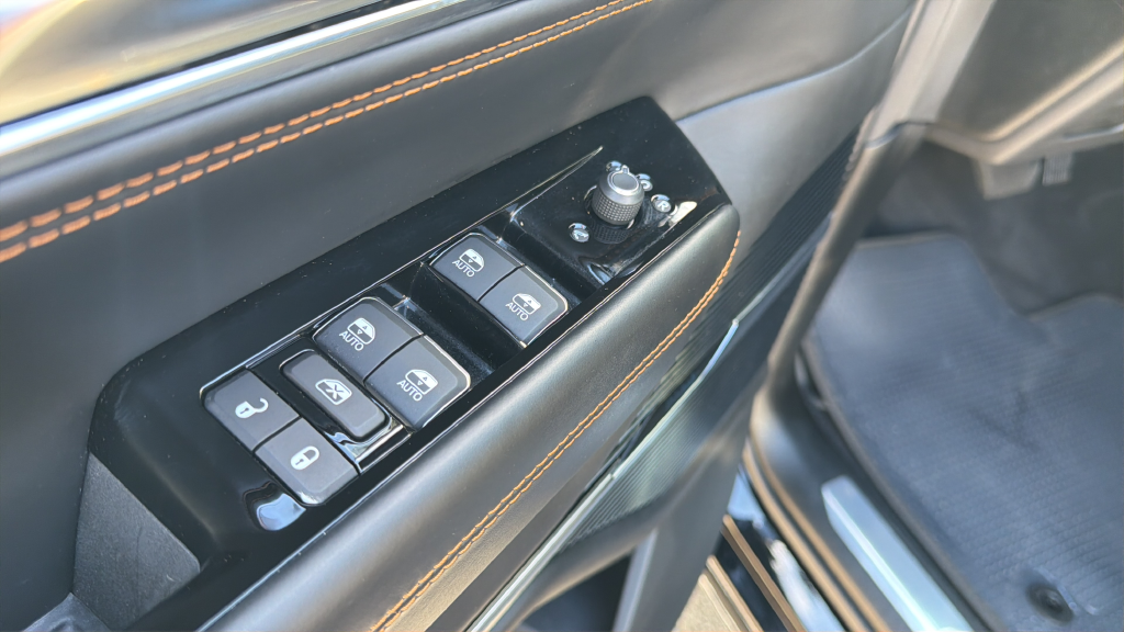 2023 Jeep Grand Wagoneer Series III