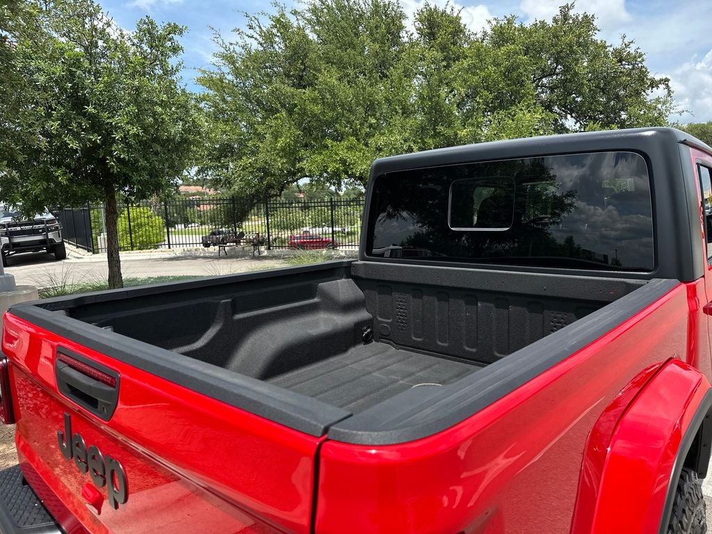 2021 Jeep Gladiator Willys