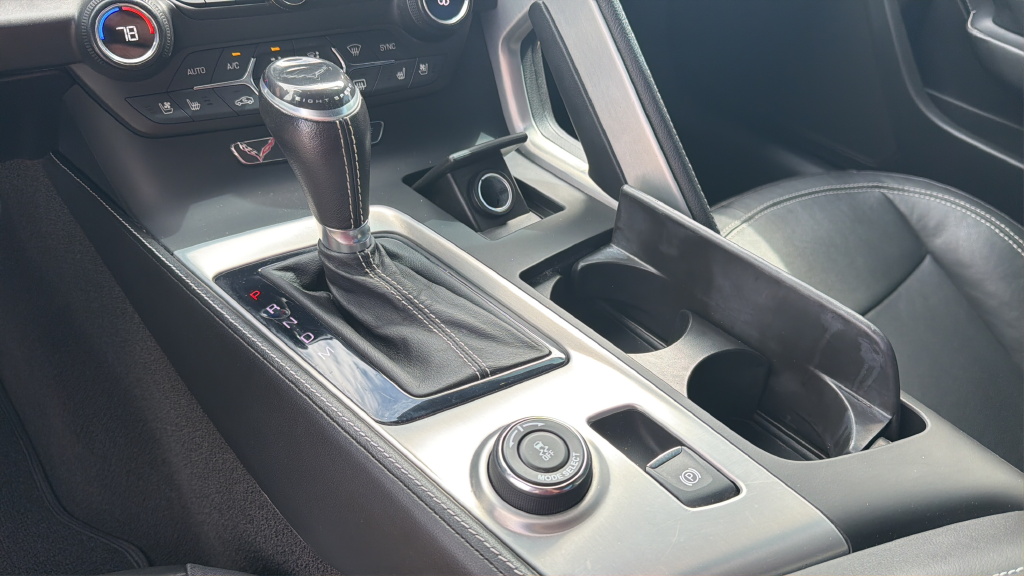 2016 Chevrolet Corvette Stingray Z51 2LT