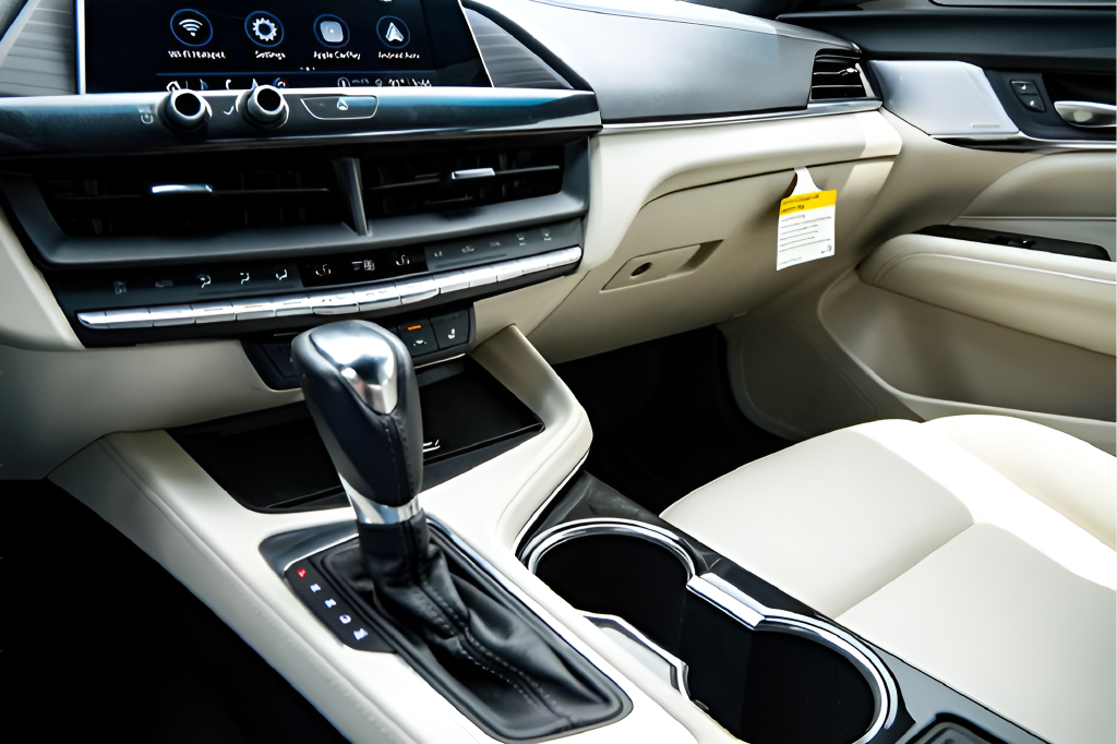 2023 Cadillac CT4 Luxury
