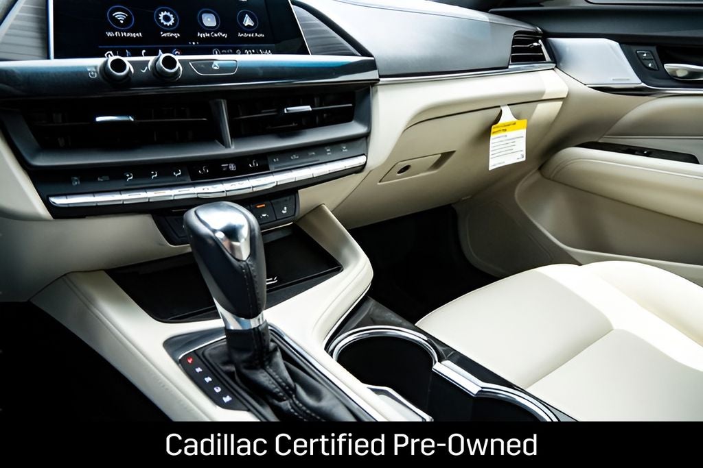 2023 Cadillac CT4 Luxury