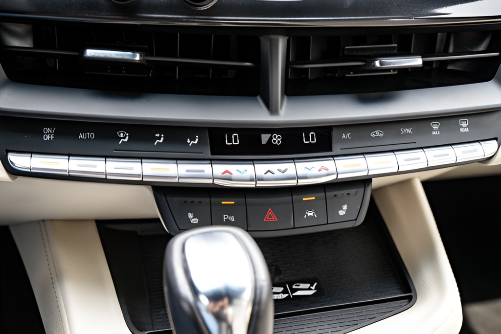 2023 Cadillac CT4 Luxury