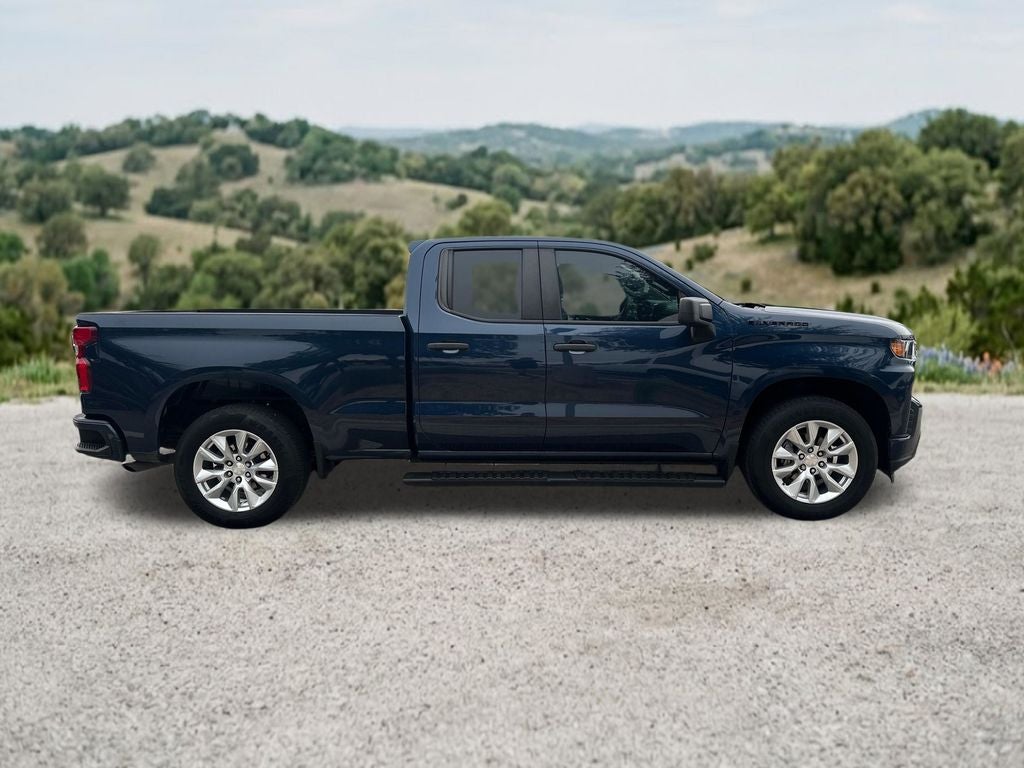 2022 Chevrolet Silverado 1500 LTD Custom