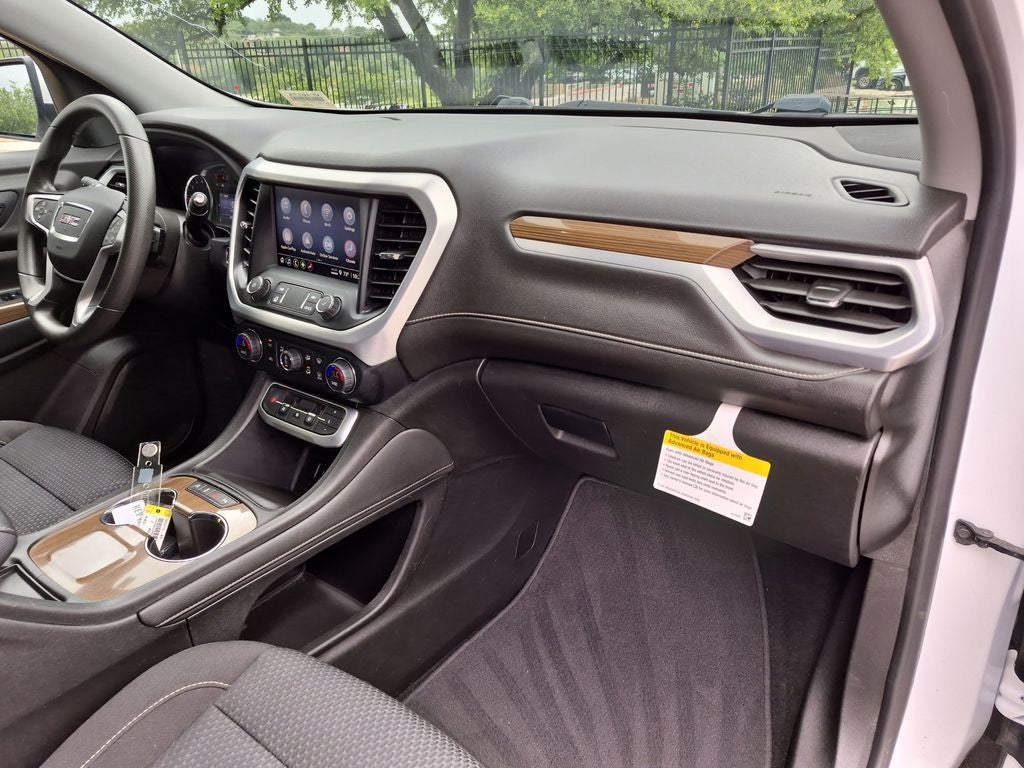 2021 GMC Acadia SLE