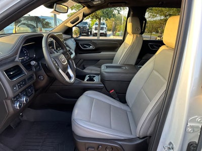 2024 GMC Yukon XL SLT