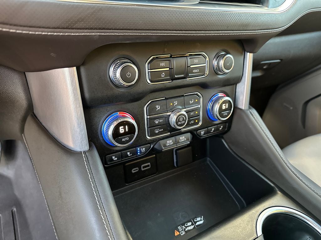 2024 GMC Yukon XL SLT