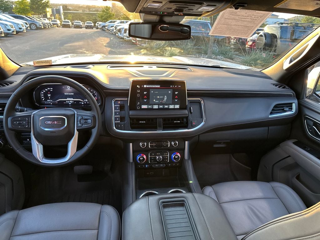 2024 GMC Yukon XL SLT