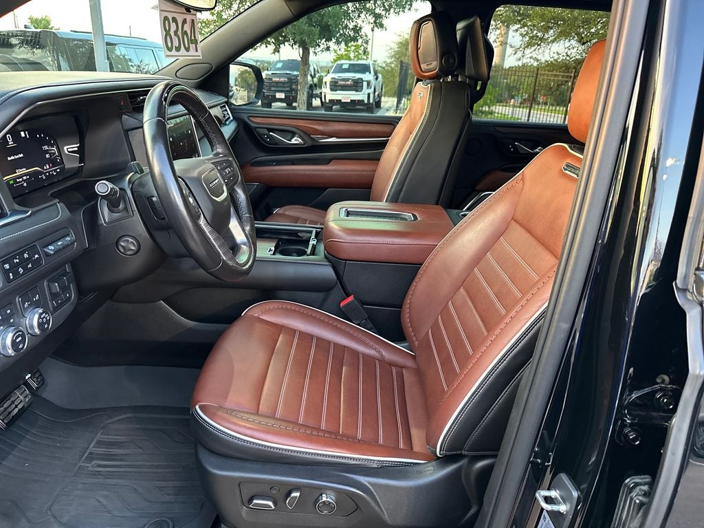 2023 GMC Yukon XL Denali Ultimate