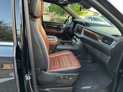 2023 GMC Yukon XL Denali Ultimate